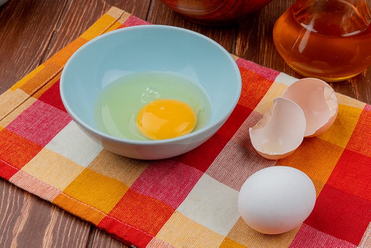 Egg-Yolks | Testosterone-Increasing-Foods | What-Is-Low-Testosterone-Symptoms
