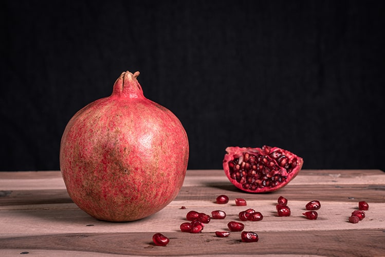 Pomegranates | 10 Food Boost Testosterone | What-Is-Low-Testosterone-Symptoms